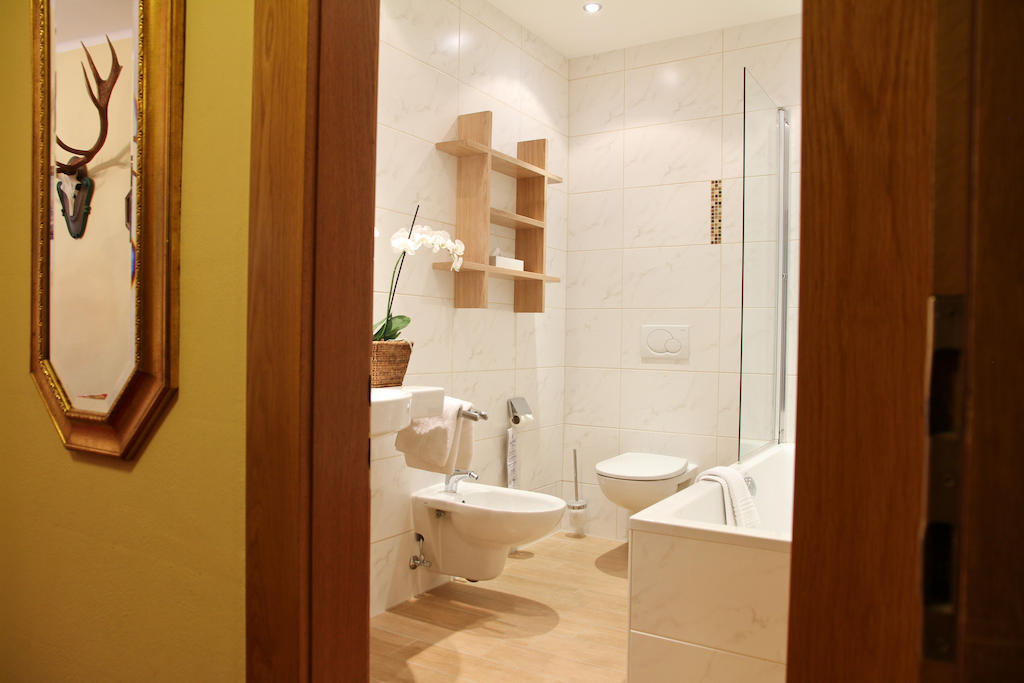Chalet Strasshofer Kitzbuhel Room photo